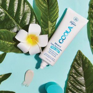 COOLA Mineral Face Organic Matte Finish Sunscreen